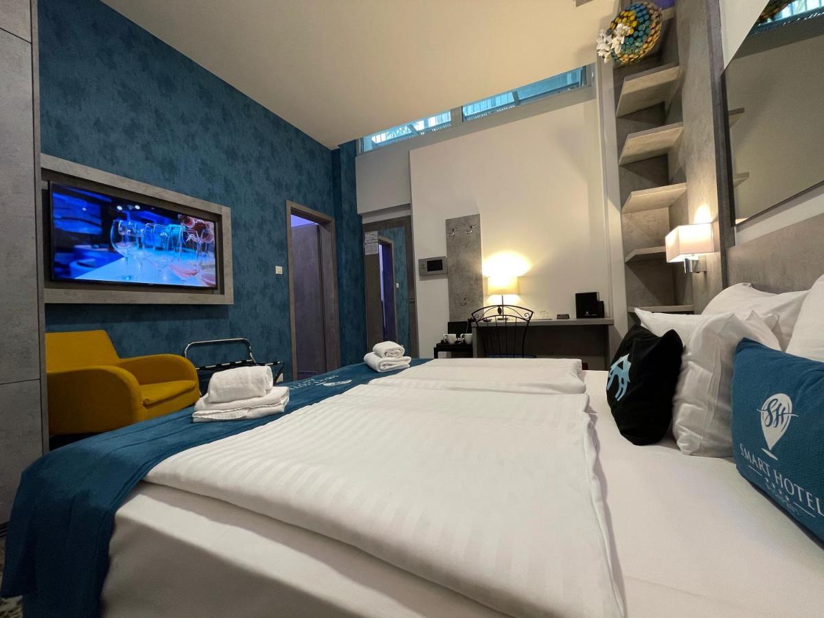 Smart Hotel Budapest & Apartments Phòng bức ảnh